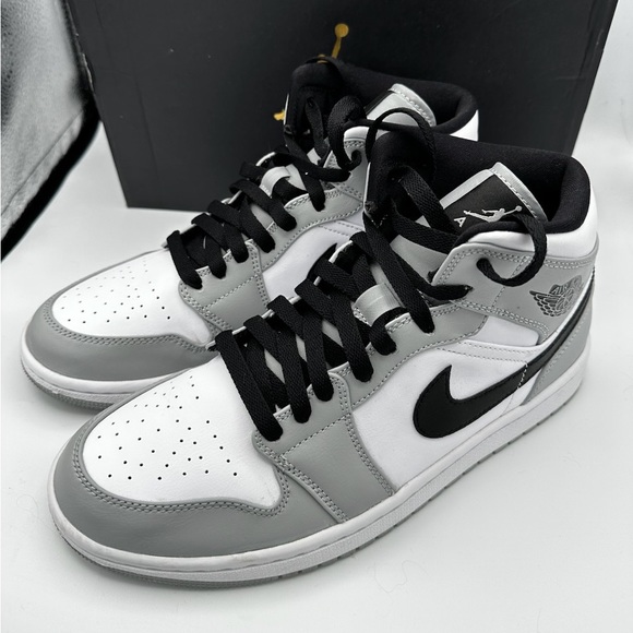 JORDAN 1 MID - Picture 4 of 6